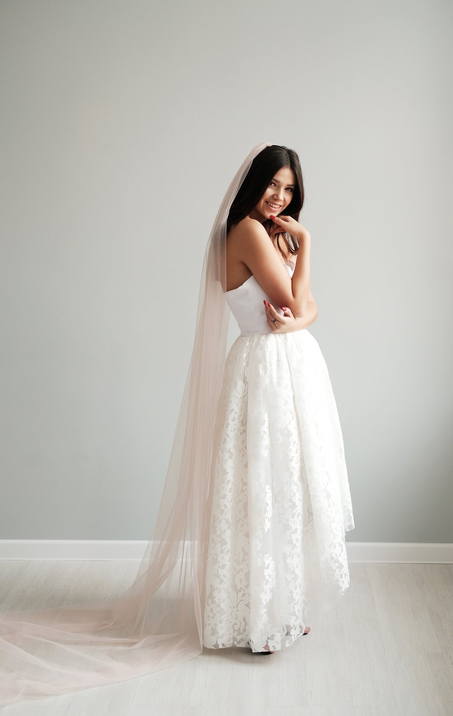 Blush veil