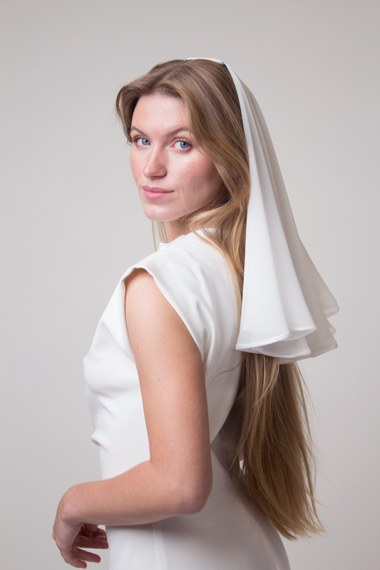 Shoulder length chiffon drop veil