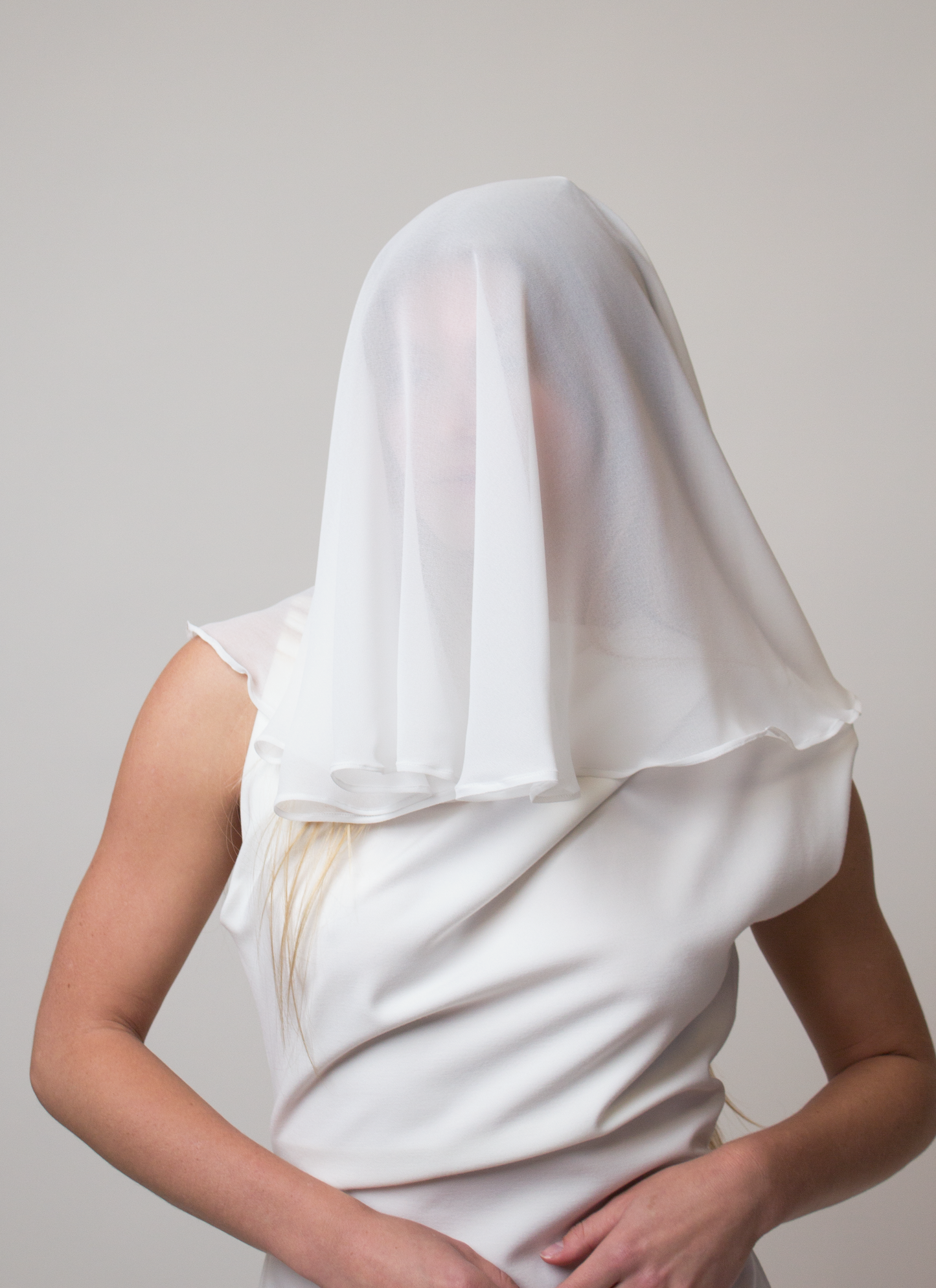 Shoulder length chiffon drop veil