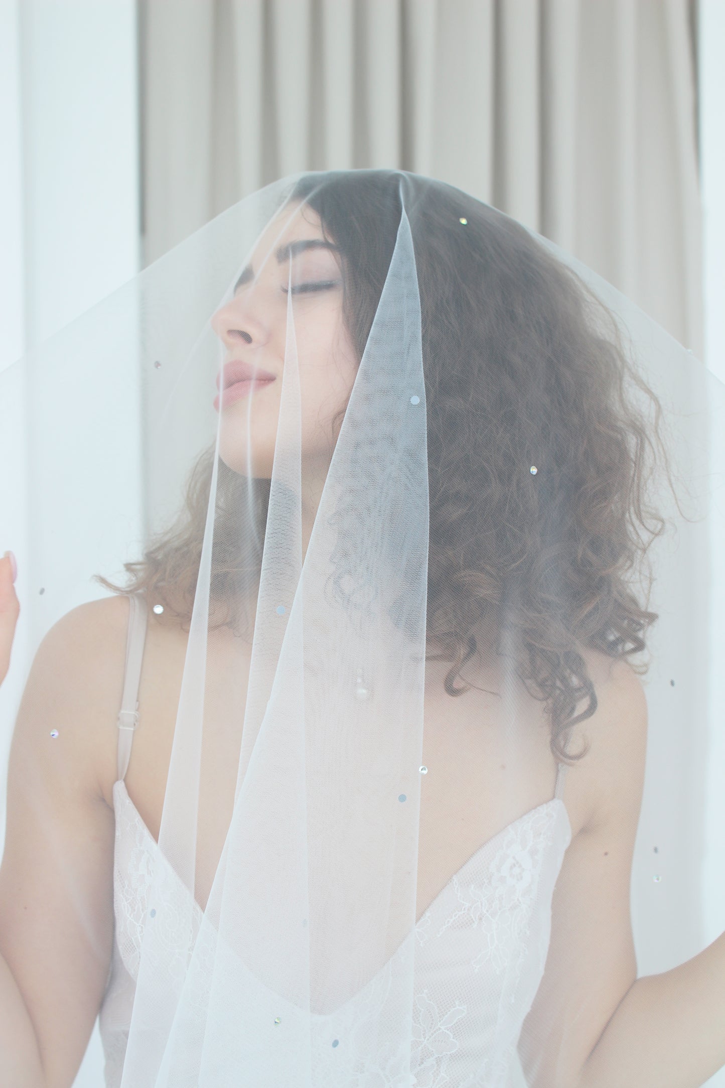 Crystal drop veil