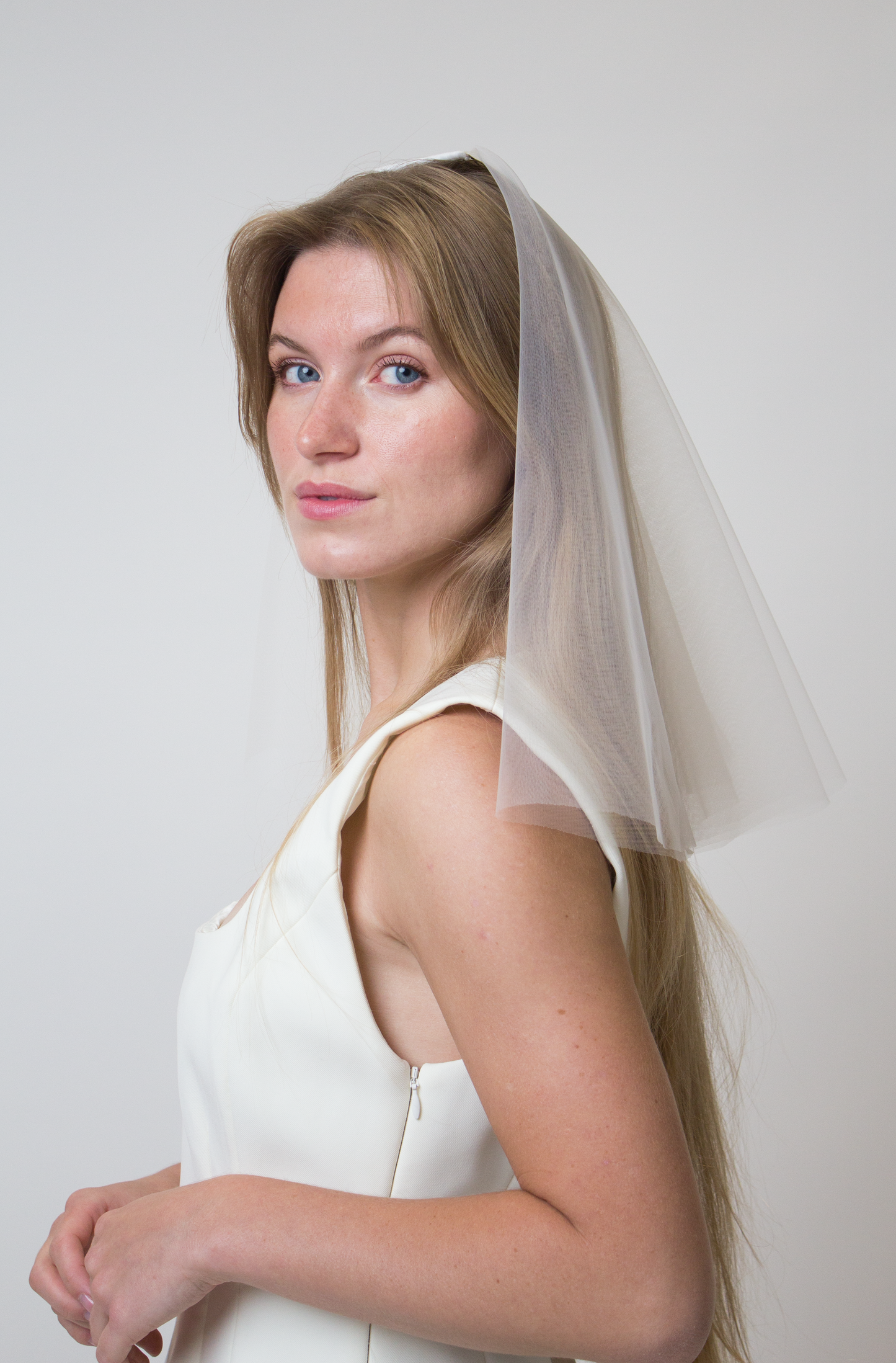 Mini drop veil