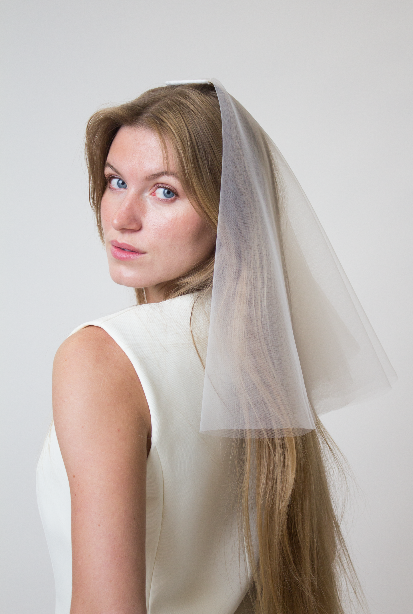 Mini drop veil