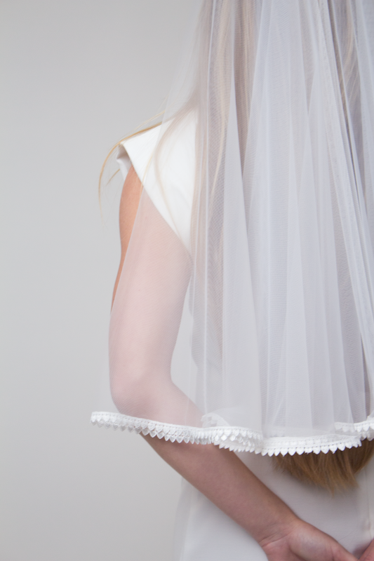 Elbow length heart lace bridal veil