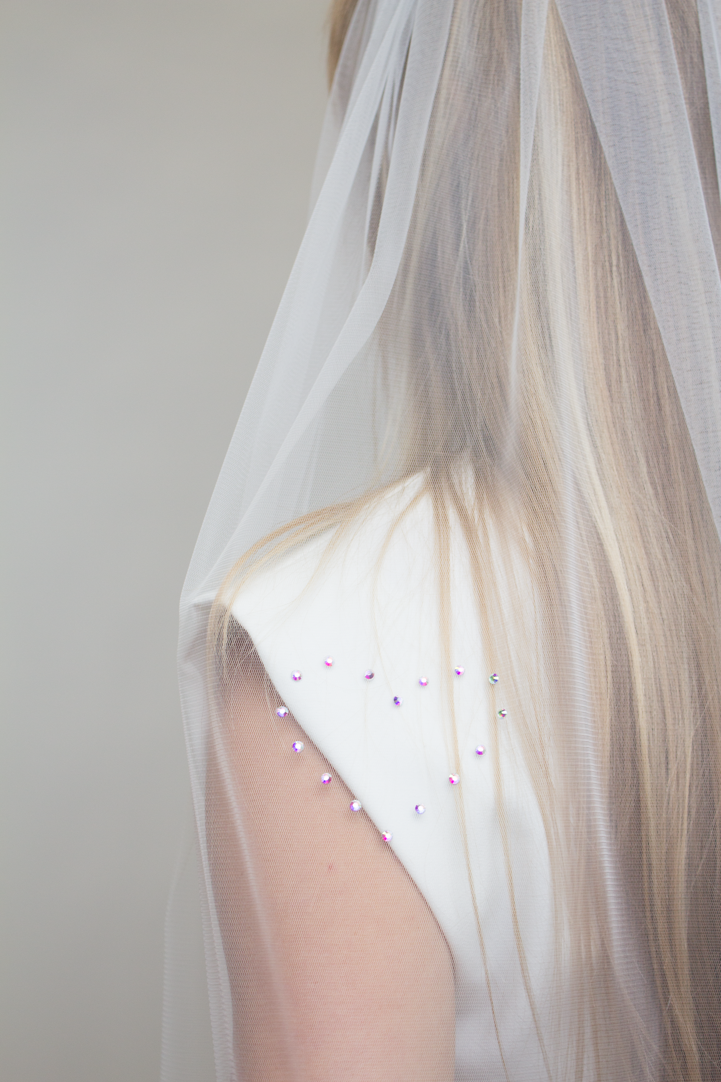 Ivory veil with heart crystals