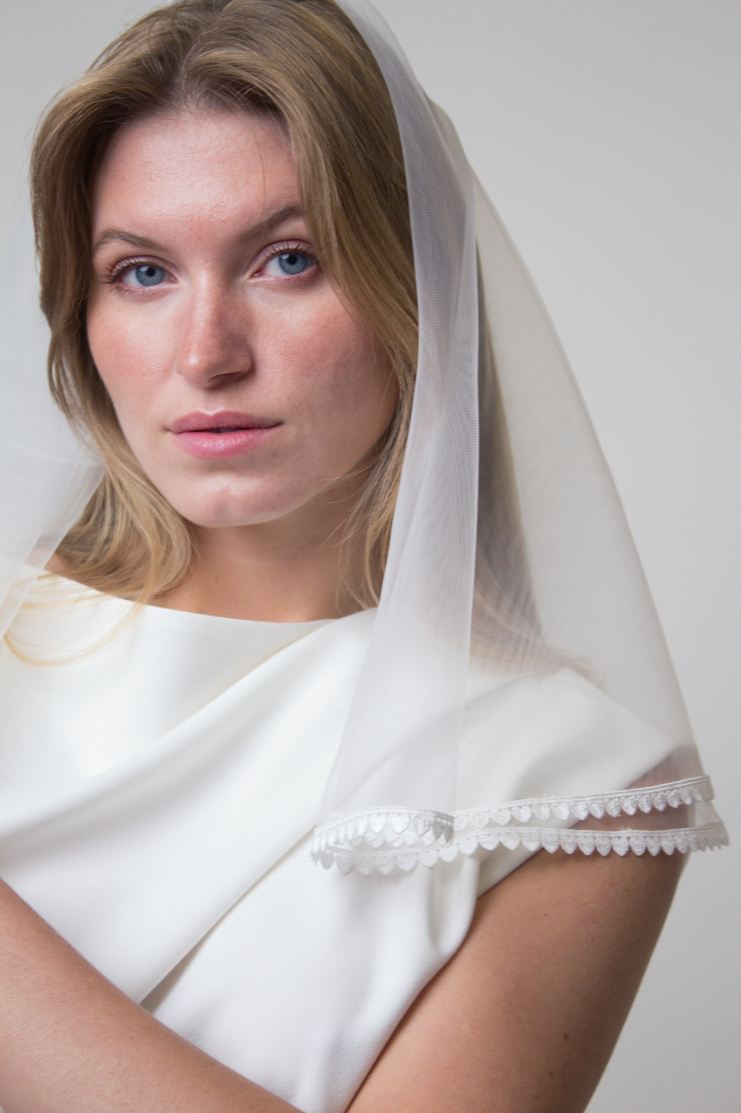 Shoulder length heart lace bridal veil