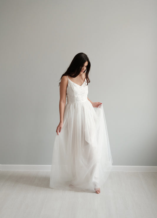 CLOUD Wedding dress