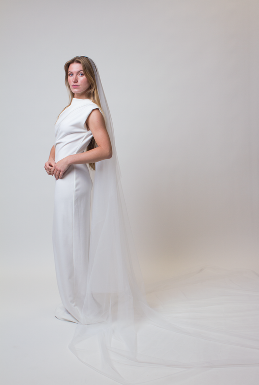 Extra wide drop veil