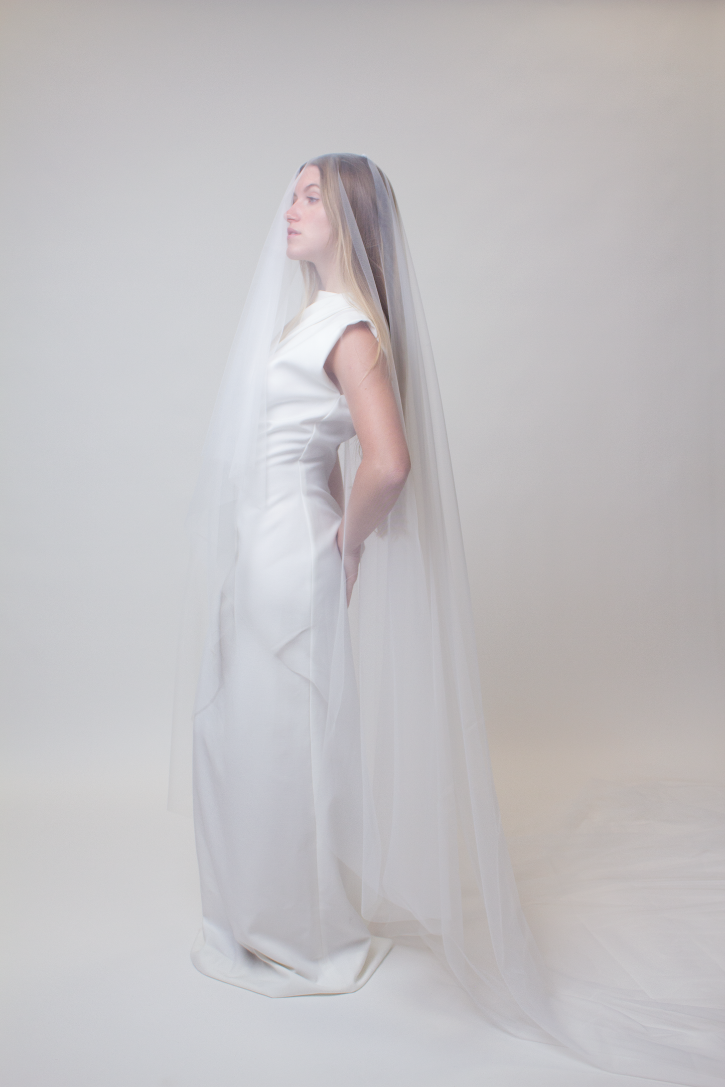 Extra wide drop veil